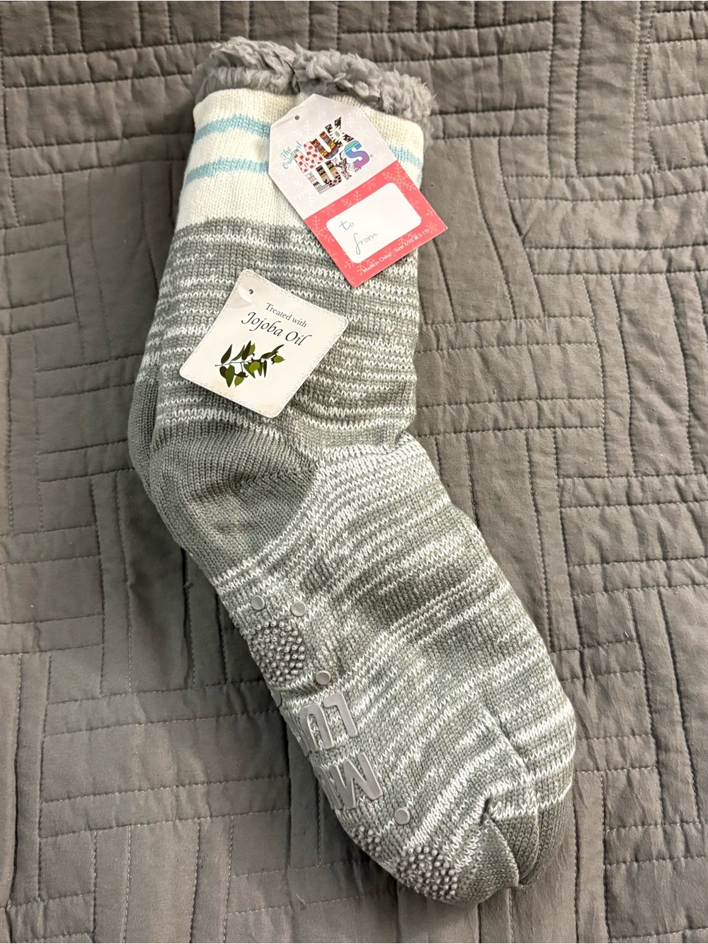 Muk Luks Gray & White Plush-Lined Non-Slip Crew Socks